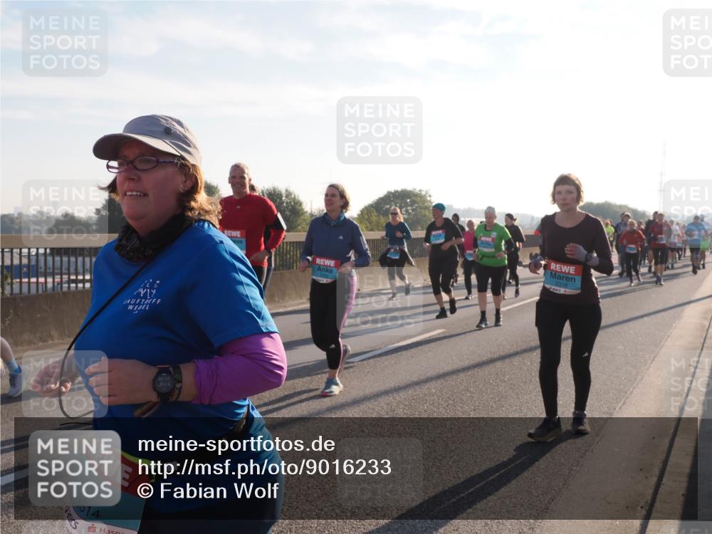 03.10.2025 - Köhlbrandbrückenlauf Fabian Wolf http://msf.ph/oto/9016233 03.10.2025 09:25:54 Position 3 8, 3814, 2316 meine-sportfotos.de