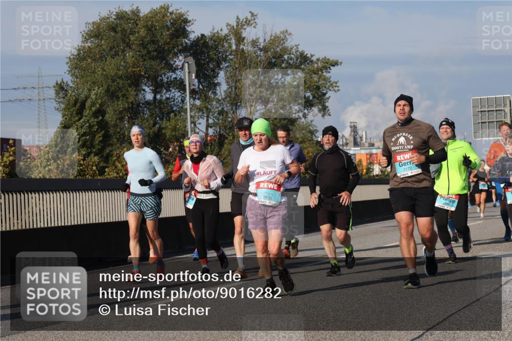 03.10.2025 - Köhlbrandbrückenlauf Luisa Fischer http://msf.ph/oto/9016282 03.10.2025 11:01:48 Position 3 2172, 3833, 549 meine-sportfotos.de