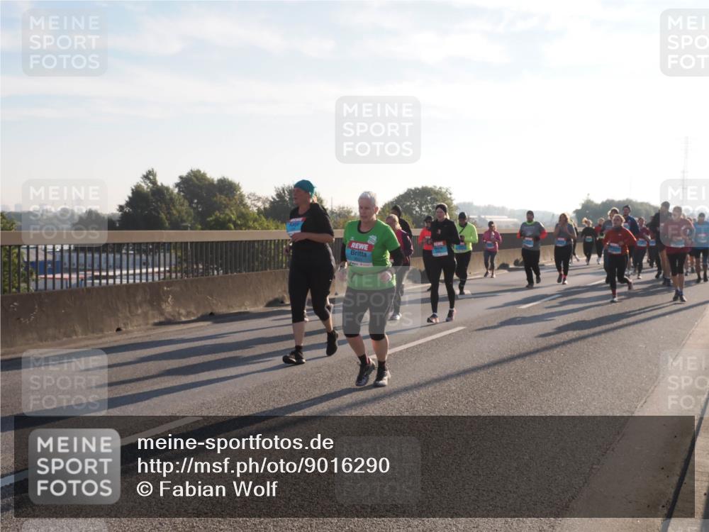 03.10.2025 - Köhlbrandbrückenlauf Fabian Wolf http://msf.ph/oto/9016290 03.10.2025 09:25:56 Position 3  meine-sportfotos.de