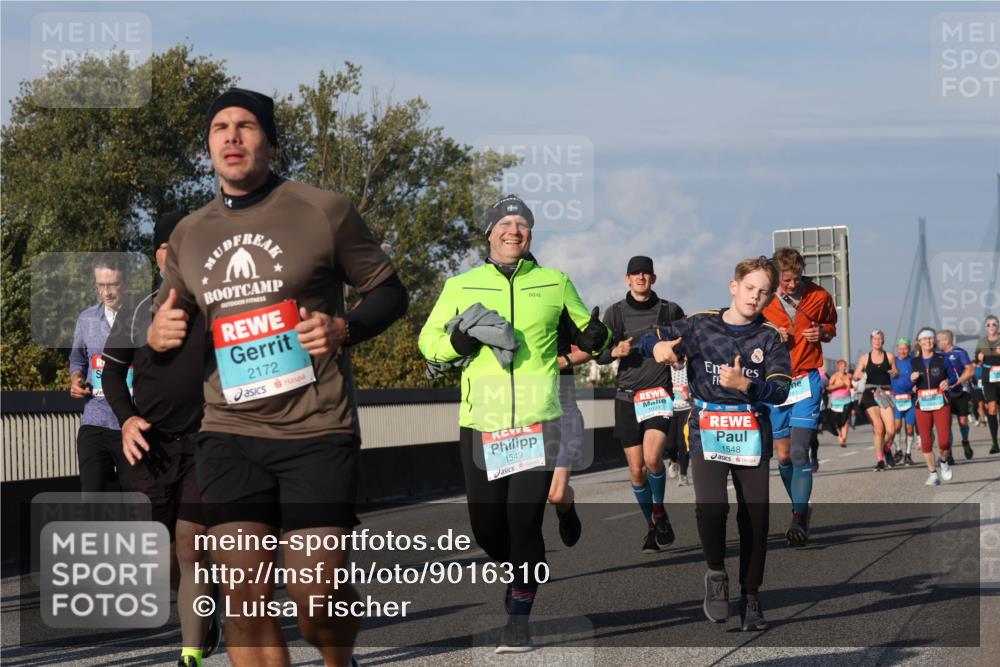 03.10.2025 - Köhlbrandbrückenlauf Luisa Fischer http://msf.ph/oto/9016310 03.10.2025 11:01:51 Position 3 2172, 1549, 1031, 1548 meine-sportfotos.de