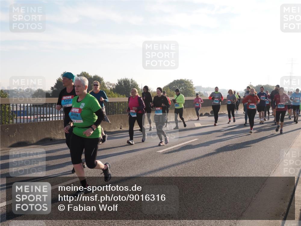03.10.2025 - Köhlbrandbrückenlauf Fabian Wolf http://msf.ph/oto/9016316 03.10.2025 09:25:57 Position 3 2288, 3621 meine-sportfotos.de