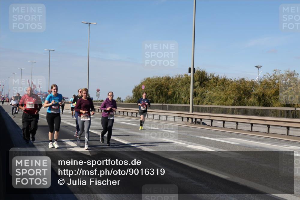03.10.2025 - Köhlbrandbrückenlauf Julia Fischer http://msf.ph/oto/9016319 03.10.2025 13:17:48 Position 3  meine-sportfotos.de