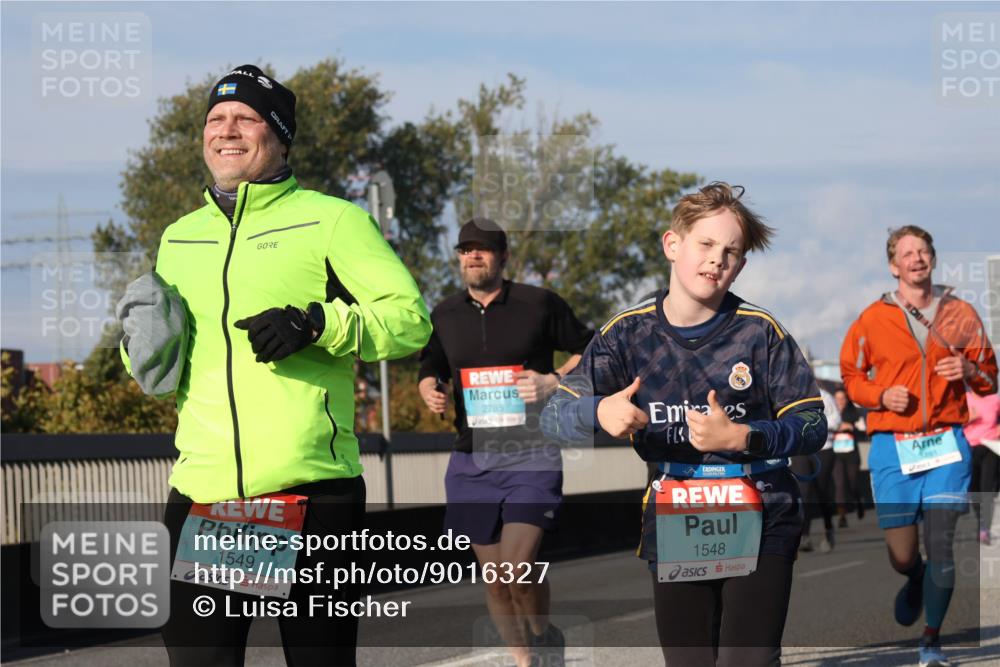 03.10.2025 - Köhlbrandbrückenlauf Luisa Fischer http://msf.ph/oto/9016327 03.10.2025 11:01:52 Position 3 1549, 2785, 1548, 201 meine-sportfotos.de