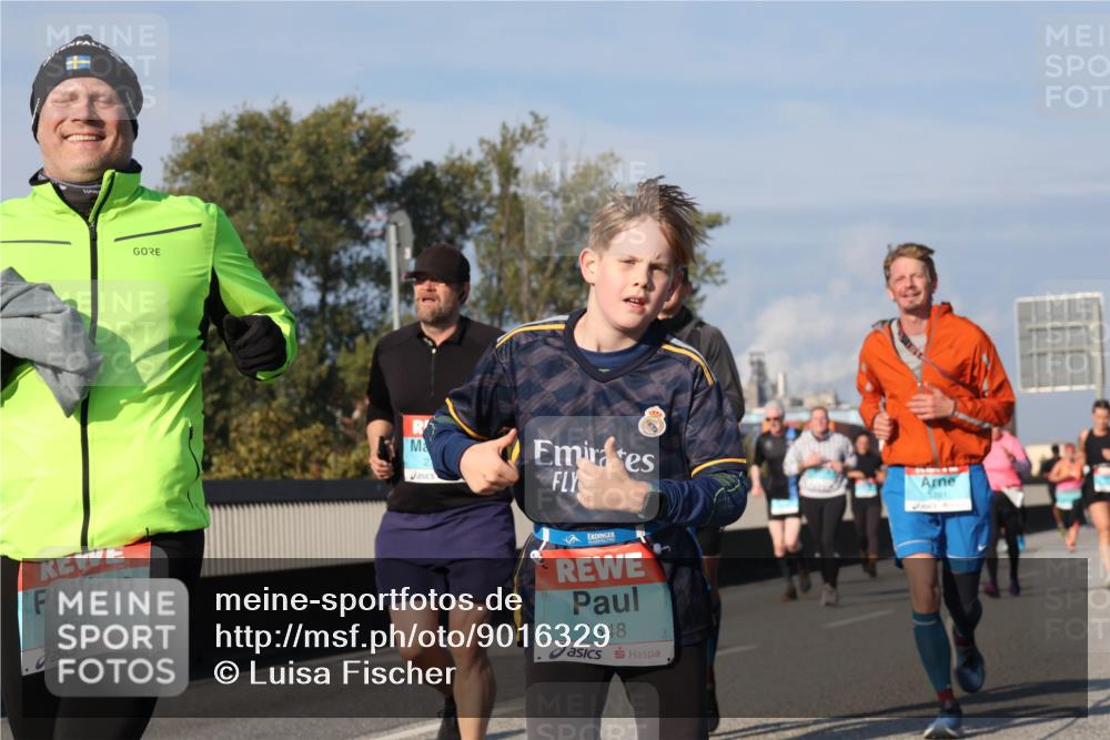 03.10.2025 - Köhlbrandbrückenlauf Luisa Fischer http://msf.ph/oto/9016329 03.10.2025 11:01:53 Position 3 1549, 1548 meine-sportfotos.de