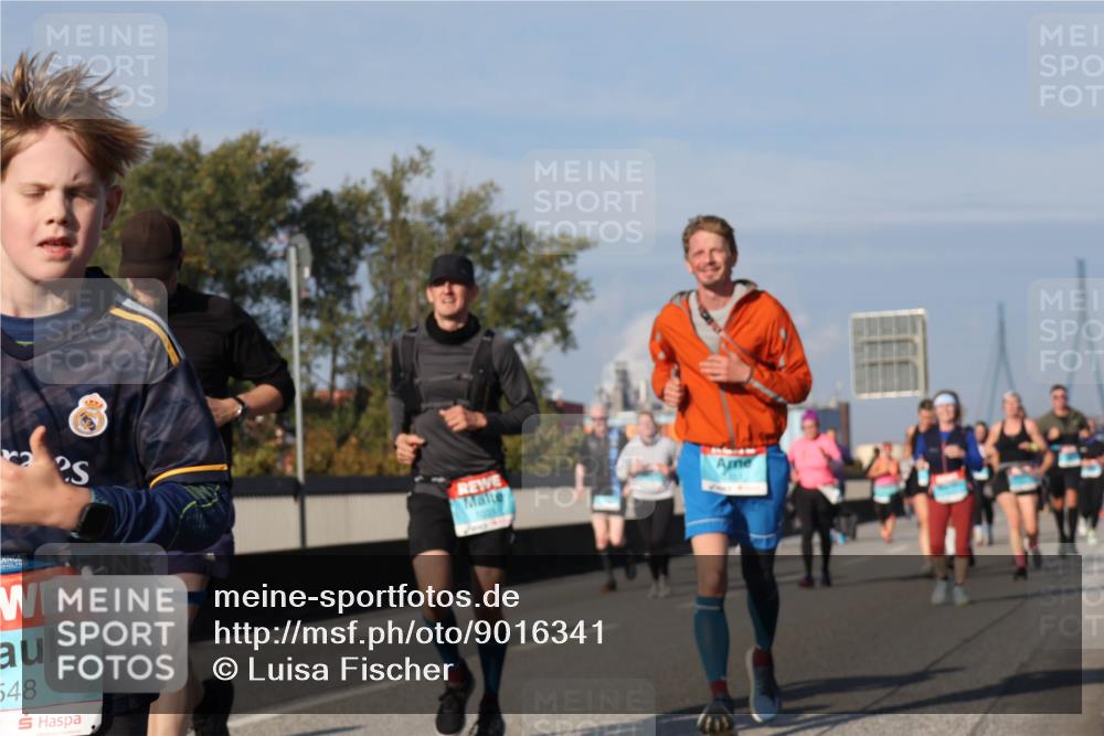 03.10.2025 - Köhlbrandbrückenlauf Luisa Fischer http://msf.ph/oto/9016341 03.10.2025 11:01:53 Position 3 548 meine-sportfotos.de