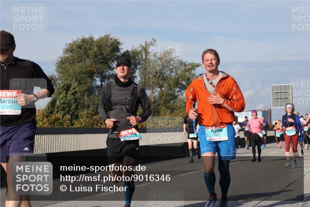 03.10.2025 - Köhlbrandbrückenlauf Luisa Fischer http://msf.ph/oto/9016346 03.10.2025 11:01:54 Position 3 2785, 031, 3281 meine-sportfotos.de