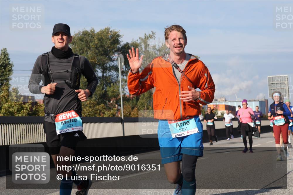 03.10.2025 - Köhlbrandbrückenlauf Luisa Fischer http://msf.ph/oto/9016351 03.10.2025 11:01:55 Position 3 1031, 3281 meine-sportfotos.de