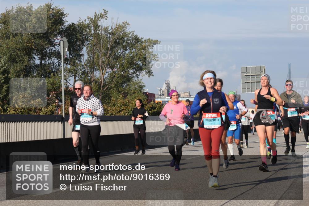 03.10.2025 - Köhlbrandbrückenlauf Luisa Fischer http://msf.ph/oto/9016369 03.10.2025 11:01:57 Position 3 1812 meine-sportfotos.de