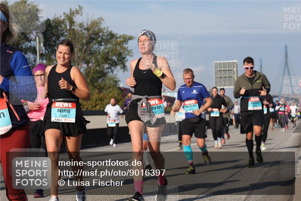 03.10.2025 - Köhlbrandbrückenlauf Luisa Fischer http://msf.ph/oto/9016397 03.10.2025 11:01:59 Position 3 2349, 17 meine-sportfotos.de