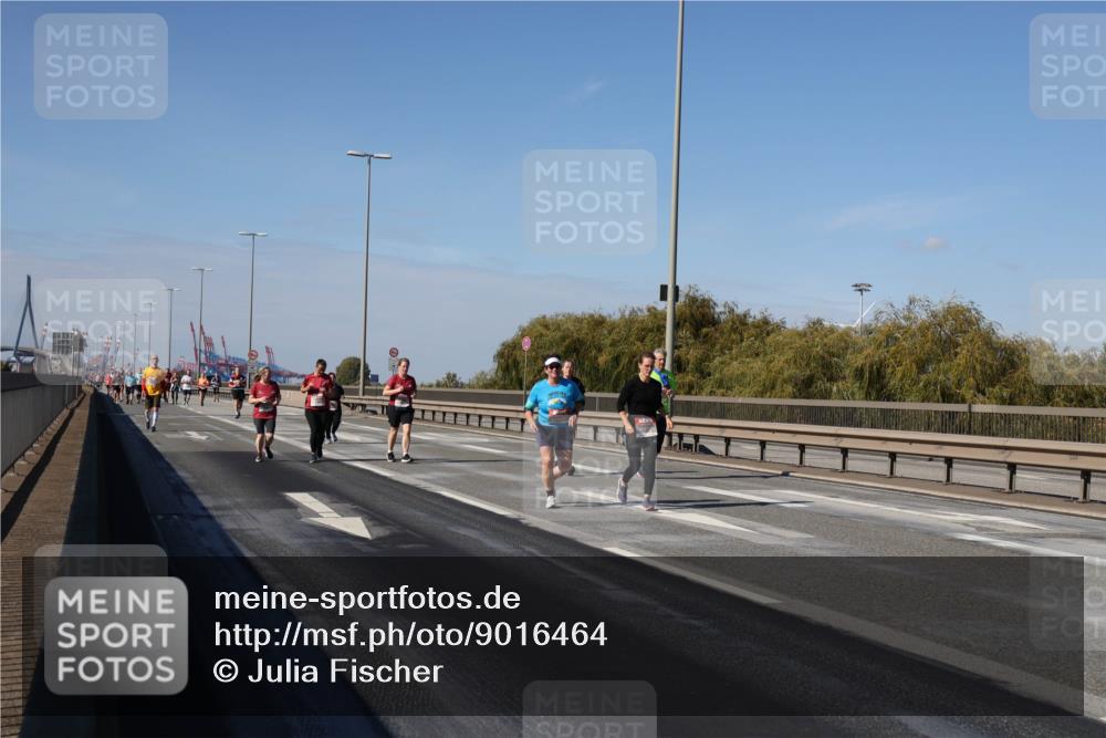 03.10.2025 - Köhlbrandbrückenlauf Julia Fischer http://msf.ph/oto/9016464 03.10.2025 13:18:33 Position 3  meine-sportfotos.de