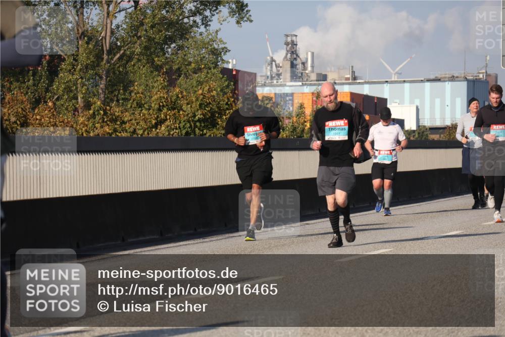 03.10.2025 - Köhlbrandbrückenlauf Luisa Fischer http://msf.ph/oto/9016465 03.10.2025 11:02:07 Position 3 2168, 1941 meine-sportfotos.de