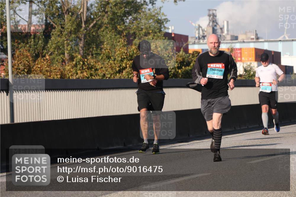 03.10.2025 - Köhlbrandbrückenlauf Luisa Fischer http://msf.ph/oto/9016475 03.10.2025 11:02:08 Position 3 1941 meine-sportfotos.de