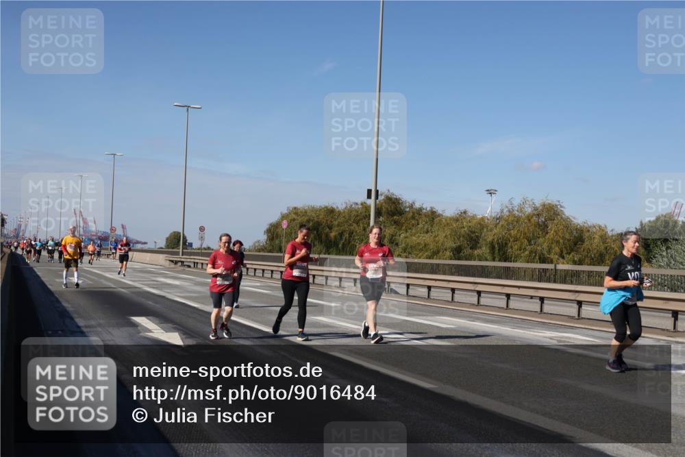 03.10.2025 - Köhlbrandbrückenlauf Julia Fischer http://msf.ph/oto/9016484 03.10.2025 13:18:37 Position 3  meine-sportfotos.de