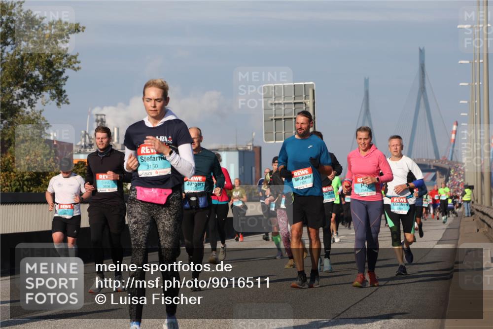 03.10.2025 - Köhlbrandbrückenlauf Luisa Fischer http://msf.ph/oto/9016511 03.10.2025 11:02:11 Position 3 3826, 3150, 2113, 1121, 2544, 1760, 2404 meine-sportfotos.de