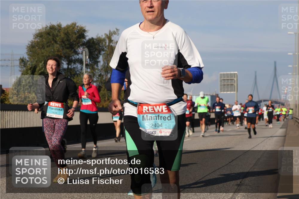 03.10.2025 - Köhlbrandbrückenlauf Luisa Fischer http://msf.ph/oto/9016583 03.10.2025 11:02:19 Position 3 1834, 2404 meine-sportfotos.de