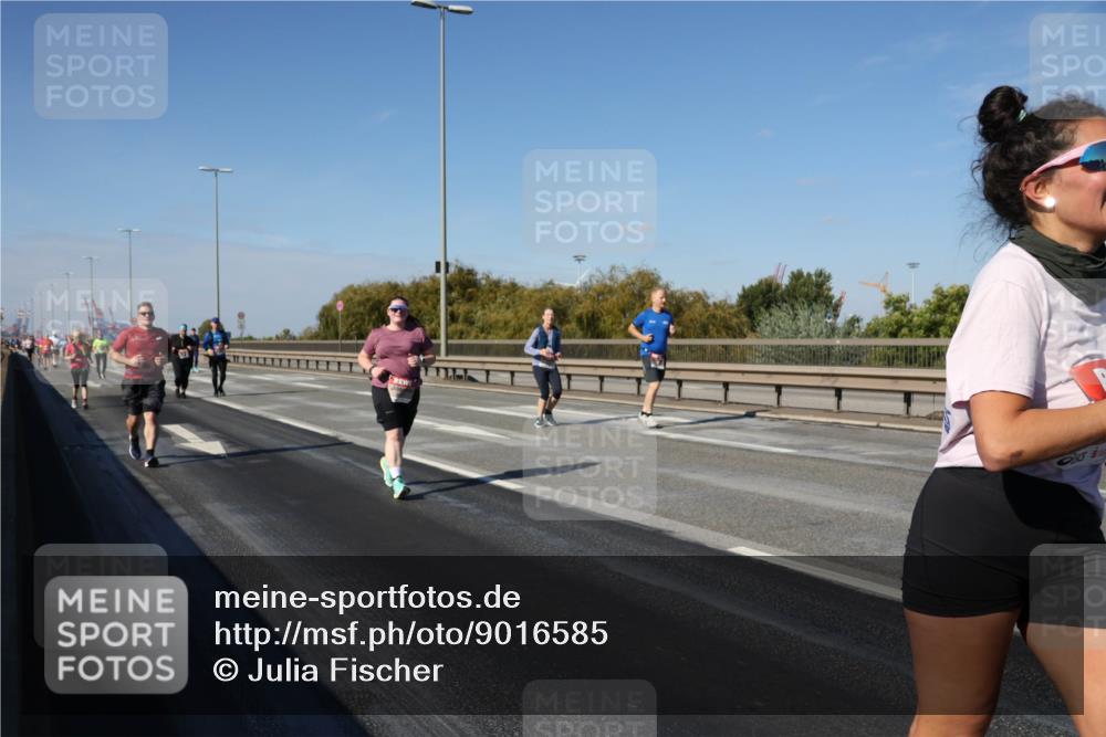03.10.2025 - Köhlbrandbrückenlauf Julia Fischer http://msf.ph/oto/9016585 03.10.2025 13:19:06 Position 3  meine-sportfotos.de