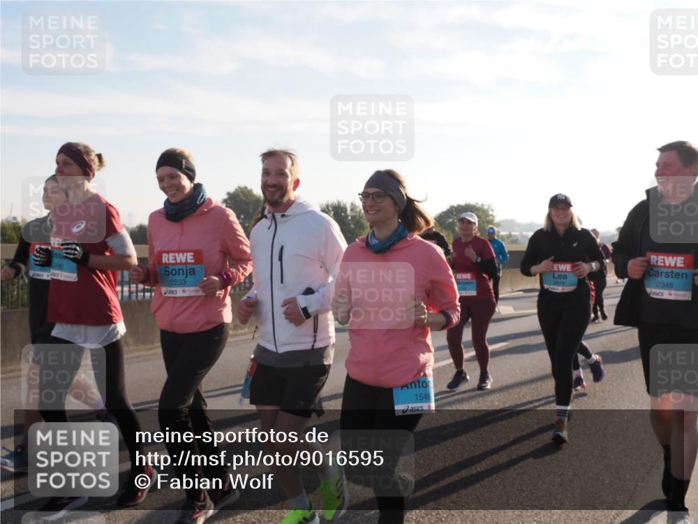 03.10.2025 - Köhlbrandbrückenlauf Fabian Wolf http://msf.ph/oto/9016595 03.10.2025 09:26:09 Position 3 2233, 1546, 2348 meine-sportfotos.de