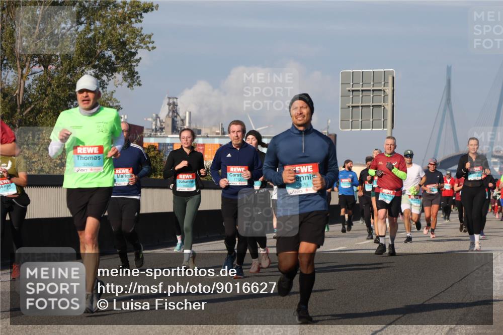 03.10.2025 - Köhlbrandbrückenlauf Luisa Fischer http://msf.ph/oto/9016627 03.10.2025 11:02:23 Position 3 3265, 1124, 3108, 1850, 1712, 2876 meine-sportfotos.de
