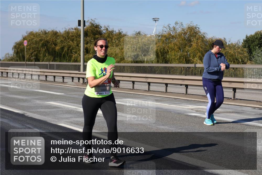 03.10.2025 - Köhlbrandbrückenlauf Julia Fischer http://msf.ph/oto/9016633 03.10.2025 13:19:21 Position 3 5484 meine-sportfotos.de