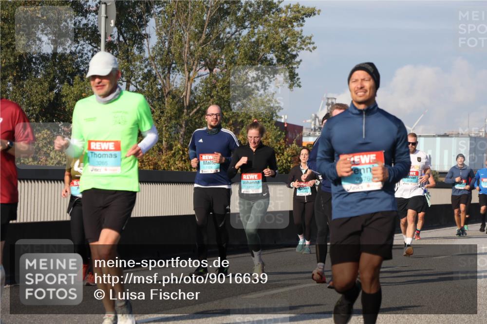 03.10.2025 - Köhlbrandbrückenlauf Luisa Fischer http://msf.ph/oto/9016639 03.10.2025 11:02:24 Position 3 3265, 1124, 1850, 2376, 24, 2836 meine-sportfotos.de
