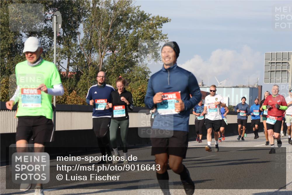 03.10.2025 - Köhlbrandbrückenlauf Luisa Fischer http://msf.ph/oto/9016643 03.10.2025 11:02:25 Position 3 3265, 1124, 1850, 76, 2800 meine-sportfotos.de