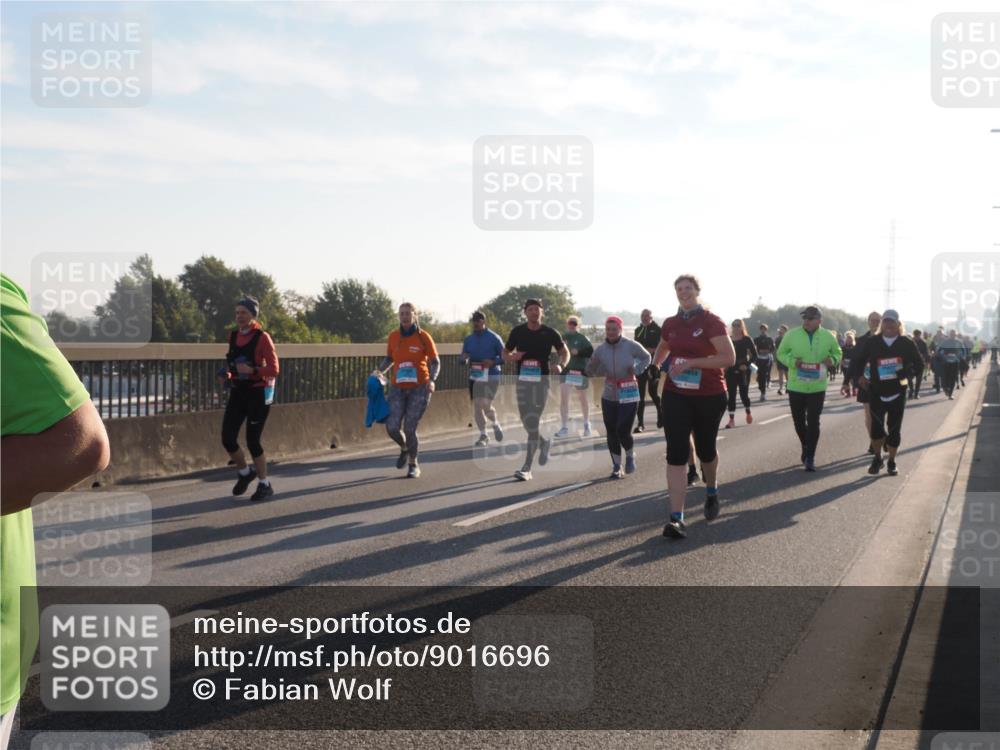 03.10.2025 - Köhlbrandbrückenlauf Fabian Wolf http://msf.ph/oto/9016696 03.10.2025 09:26:15 Position 3  meine-sportfotos.de