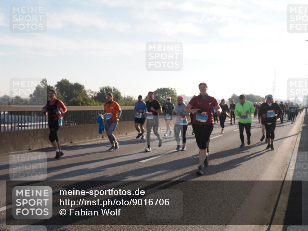 03.10.2025 - Köhlbrandbrückenlauf Fabian Wolf http://msf.ph/oto/9016706 03.10.2025 09:26:15 Position 3  meine-sportfotos.de
