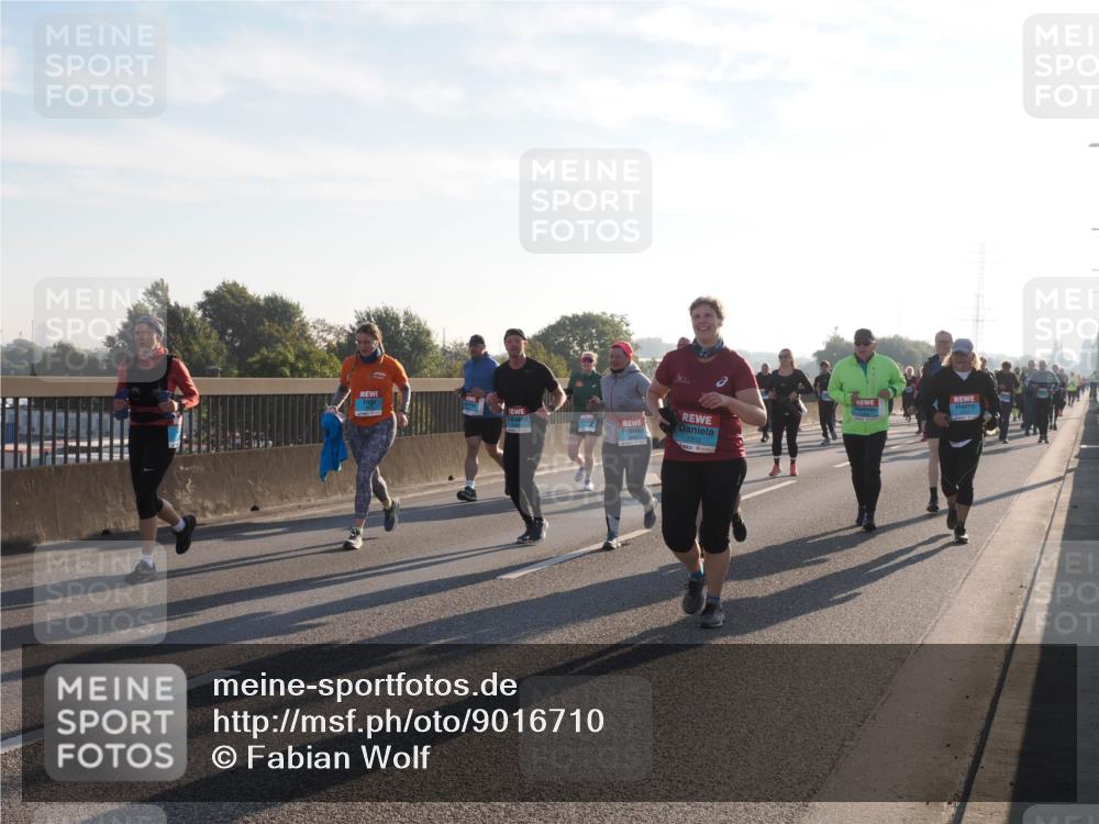 03.10.2025 - Köhlbrandbrückenlauf Fabian Wolf http://msf.ph/oto/9016710 03.10.2025 09:26:16 Position 3  meine-sportfotos.de