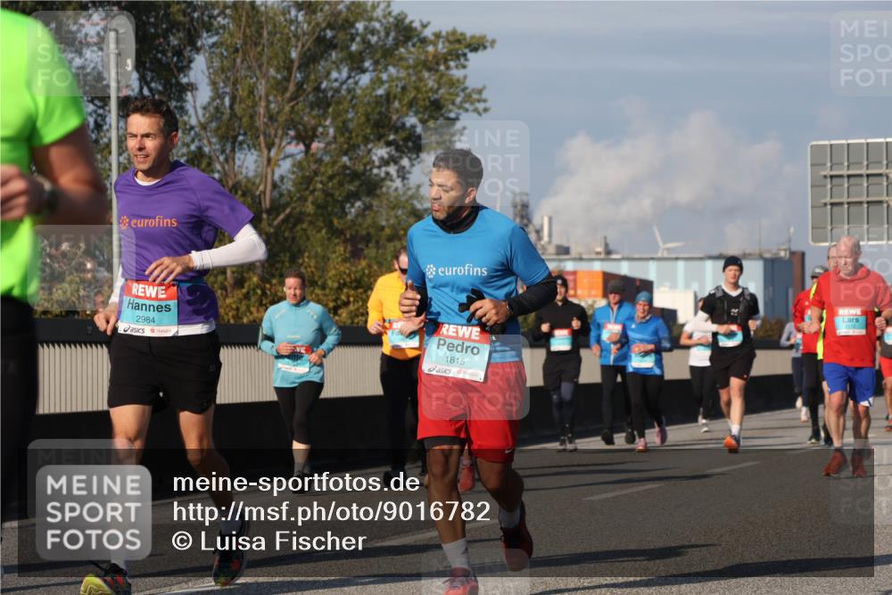 03.10.2025 - Köhlbrandbrückenlauf Luisa Fischer http://msf.ph/oto/9016782 03.10.2025 11:02:39 Position 3 2984, 1815, 3172 meine-sportfotos.de