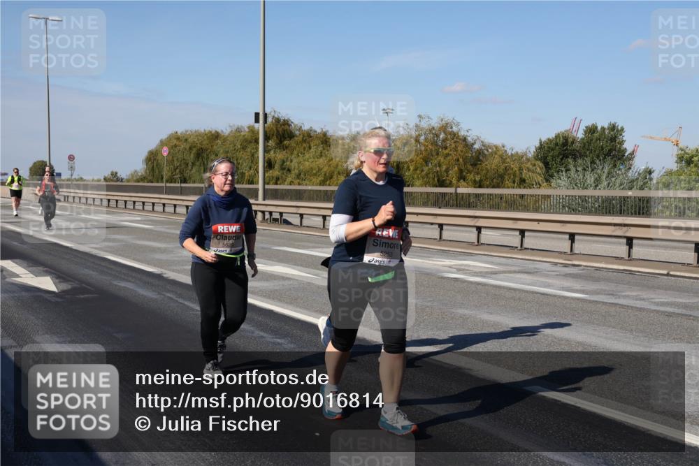 03.10.2025 - Köhlbrandbrückenlauf Julia Fischer http://msf.ph/oto/9016814 03.10.2025 13:20:20 Position 3 15620, 5253 meine-sportfotos.de