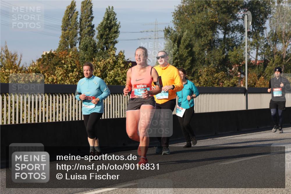 03.10.2025 - Köhlbrandbrückenlauf Luisa Fischer http://msf.ph/oto/9016831 03.10.2025 11:02:44 Position 3 1737, 1667 meine-sportfotos.de