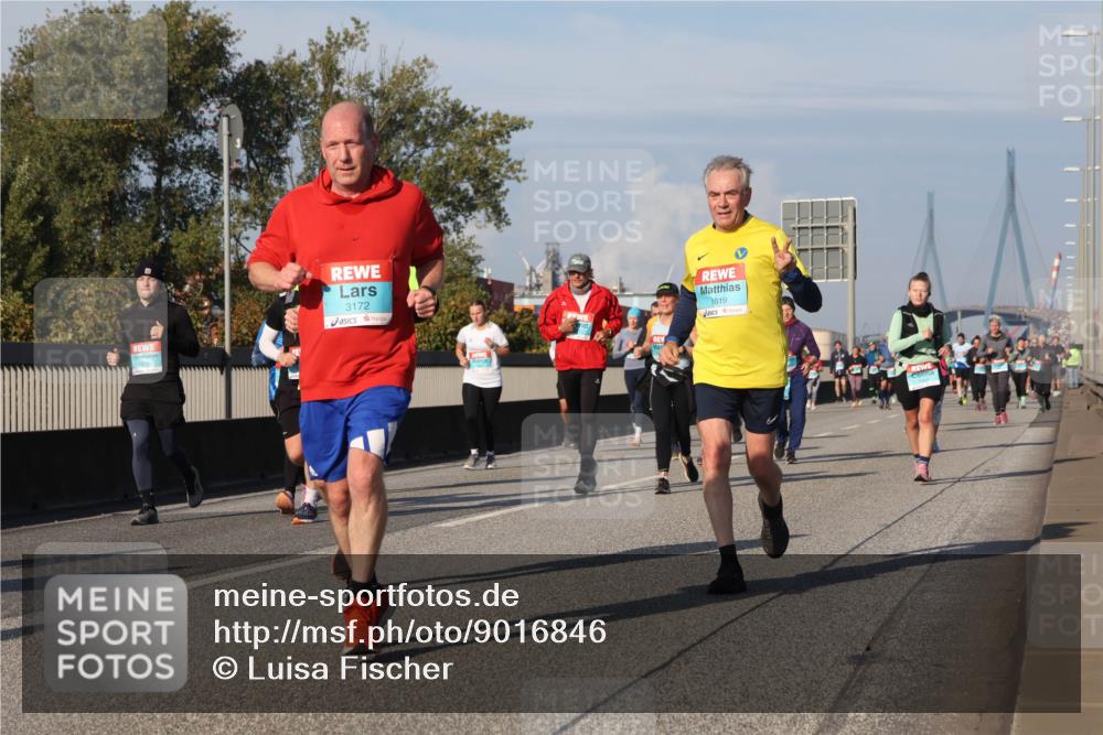 03.10.2025 - Köhlbrandbrückenlauf Luisa Fischer http://msf.ph/oto/9016846 03.10.2025 11:02:46 Position 3 3172, 1619 meine-sportfotos.de