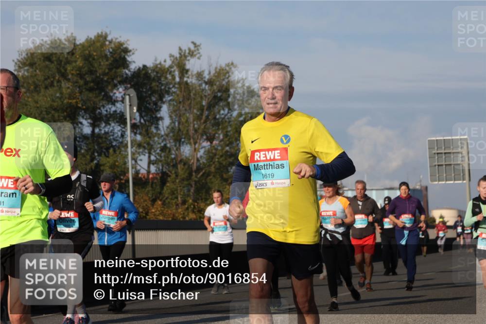 03.10.2025 - Köhlbrandbrückenlauf Luisa Fischer http://msf.ph/oto/9016854 03.10.2025 11:02:47 Position 3 31, 1619 meine-sportfotos.de