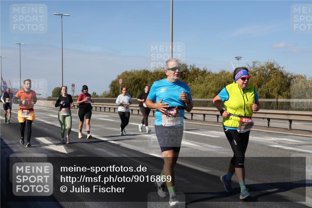 03.10.2025 - Köhlbrandbrückenlauf Julia Fischer http://msf.ph/oto/9016869 03.10.2025 13:20:35 Position 3 6462 meine-sportfotos.de