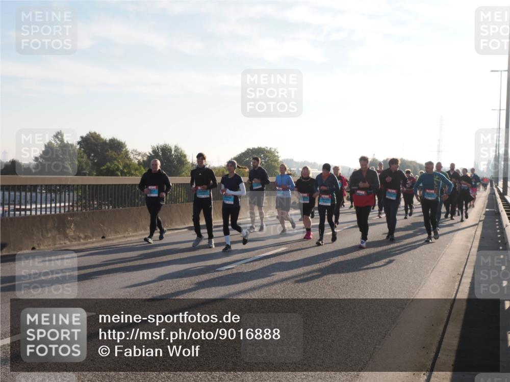 03.10.2025 - Köhlbrandbrückenlauf Fabian Wolf http://msf.ph/oto/9016888 03.10.2025 09:26:23 Position 3  meine-sportfotos.de