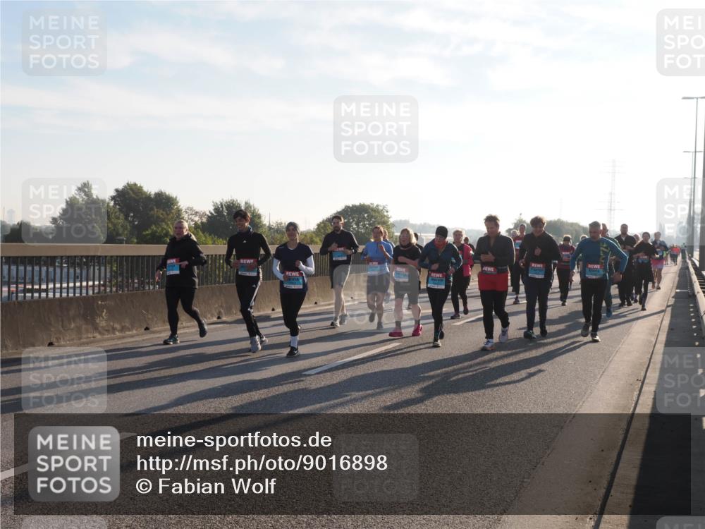 03.10.2025 - Köhlbrandbrückenlauf Fabian Wolf http://msf.ph/oto/9016898 03.10.2025 09:26:23 Position 3  meine-sportfotos.de