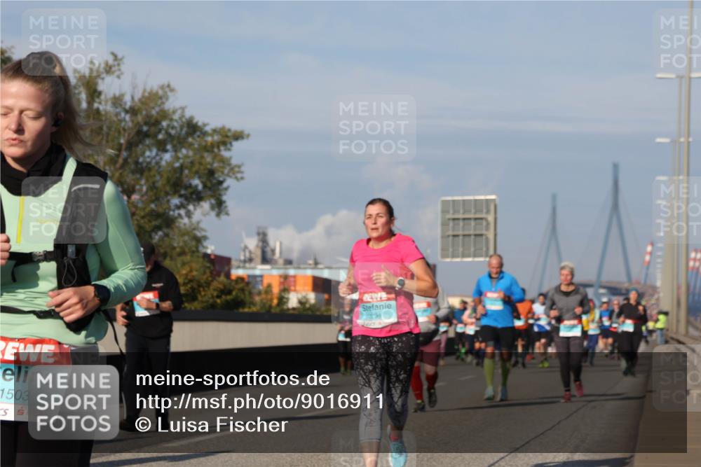 03.10.2025 - Köhlbrandbrückenlauf Luisa Fischer http://msf.ph/oto/9016911 03.10.2025 11:02:53 Position 3 1503 meine-sportfotos.de