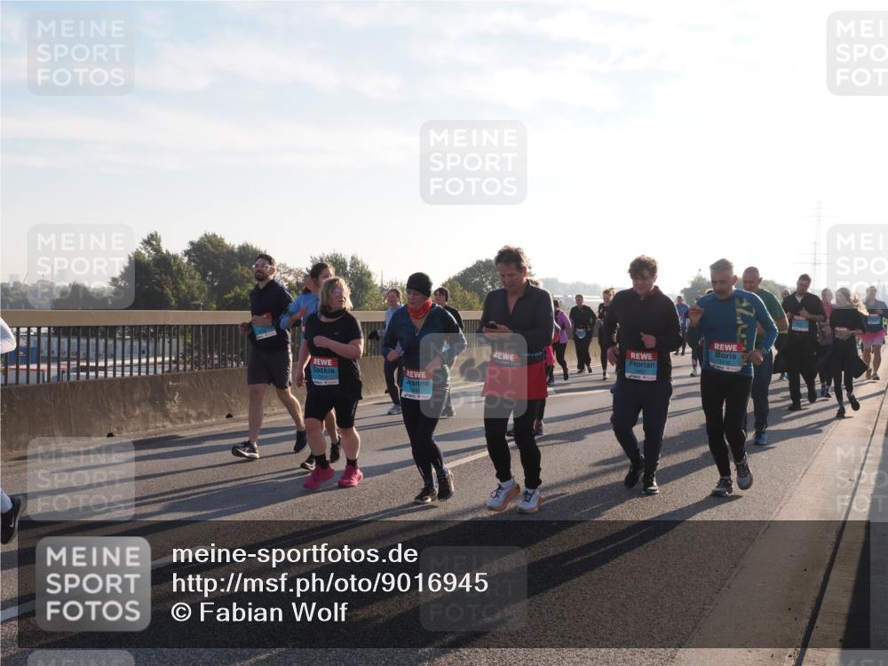 03.10.2025 - Köhlbrandbrückenlauf Fabian Wolf http://msf.ph/oto/9016945 03.10.2025 09:26:25 Position 3 2442, 3437 meine-sportfotos.de