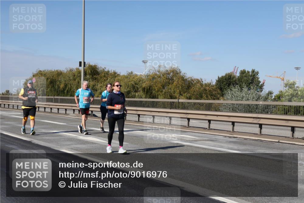 03.10.2025 - Köhlbrandbrückenlauf Julia Fischer http://msf.ph/oto/9016976 03.10.2025 13:21:50 Position 3  meine-sportfotos.de