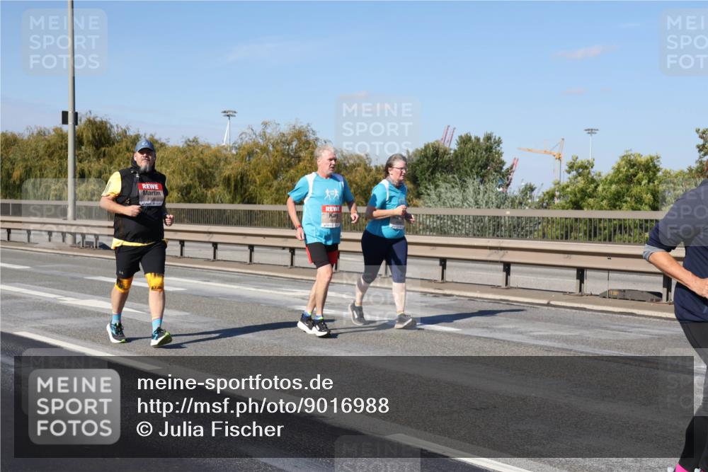 03.10.2025 - Köhlbrandbrückenlauf Julia Fischer http://msf.ph/oto/9016988 03.10.2025 13:21:53 Position 3  meine-sportfotos.de