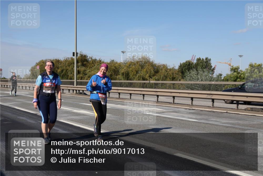 03.10.2025 - Köhlbrandbrückenlauf Julia Fischer http://msf.ph/oto/9017013 03.10.2025 13:22:08 Position 3  meine-sportfotos.de