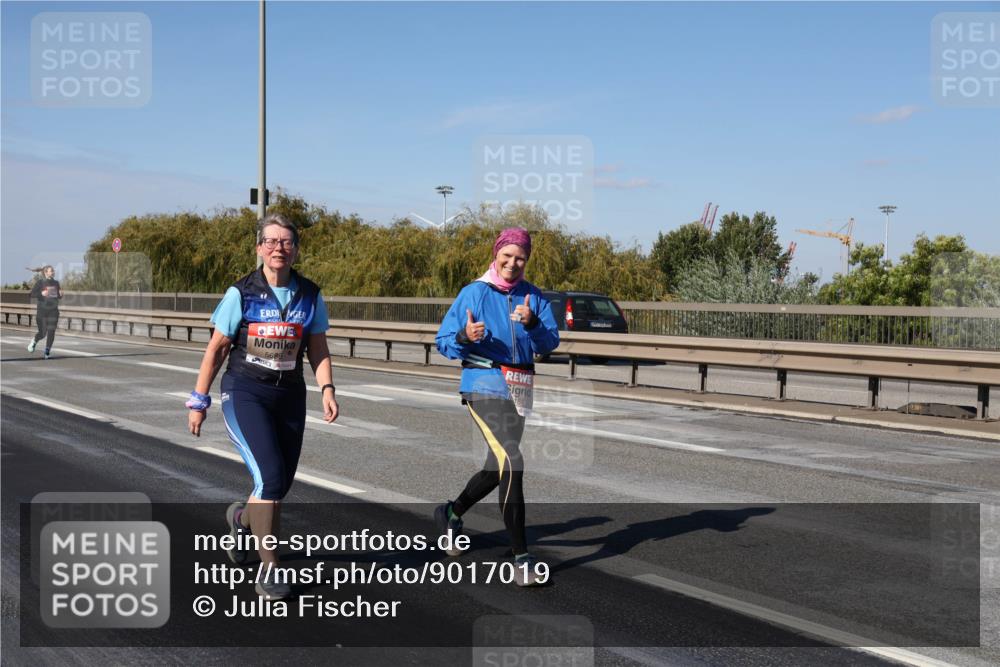 03.10.2025 - Köhlbrandbrückenlauf Julia Fischer http://msf.ph/oto/9017019 03.10.2025 13:22:09 Position 3 5696, 184 meine-sportfotos.de