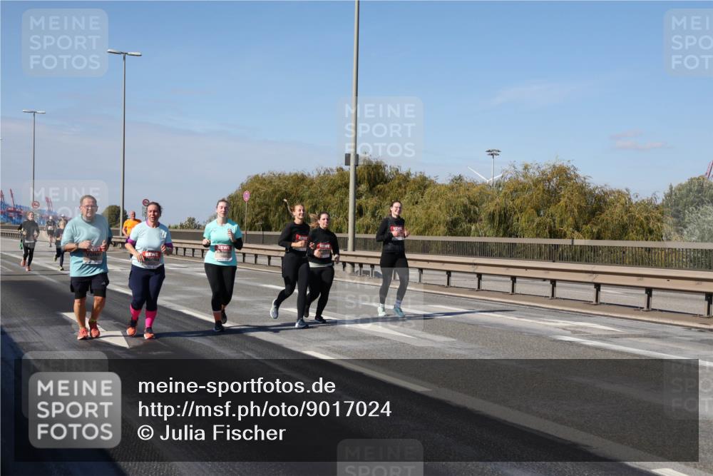 03.10.2025 - Köhlbrandbrückenlauf Julia Fischer http://msf.ph/oto/9017024 03.10.2025 13:22:14 Position 3  meine-sportfotos.de