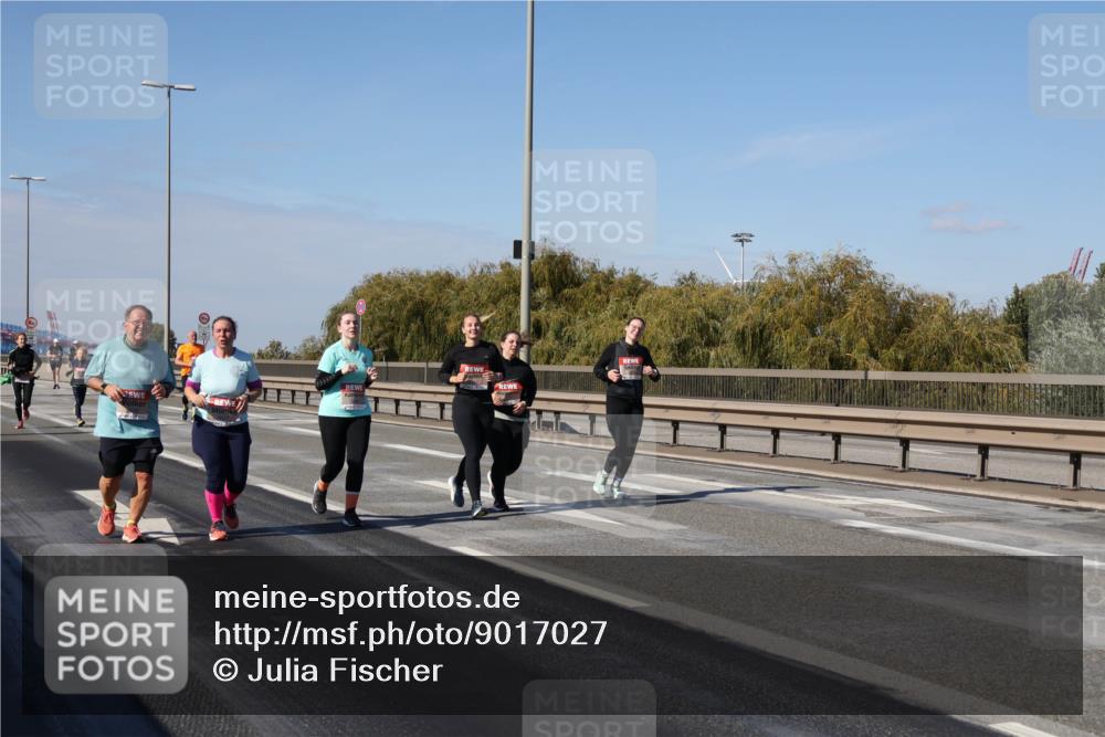 03.10.2025 - Köhlbrandbrückenlauf Julia Fischer http://msf.ph/oto/9017027 03.10.2025 13:22:14 Position 3  meine-sportfotos.de