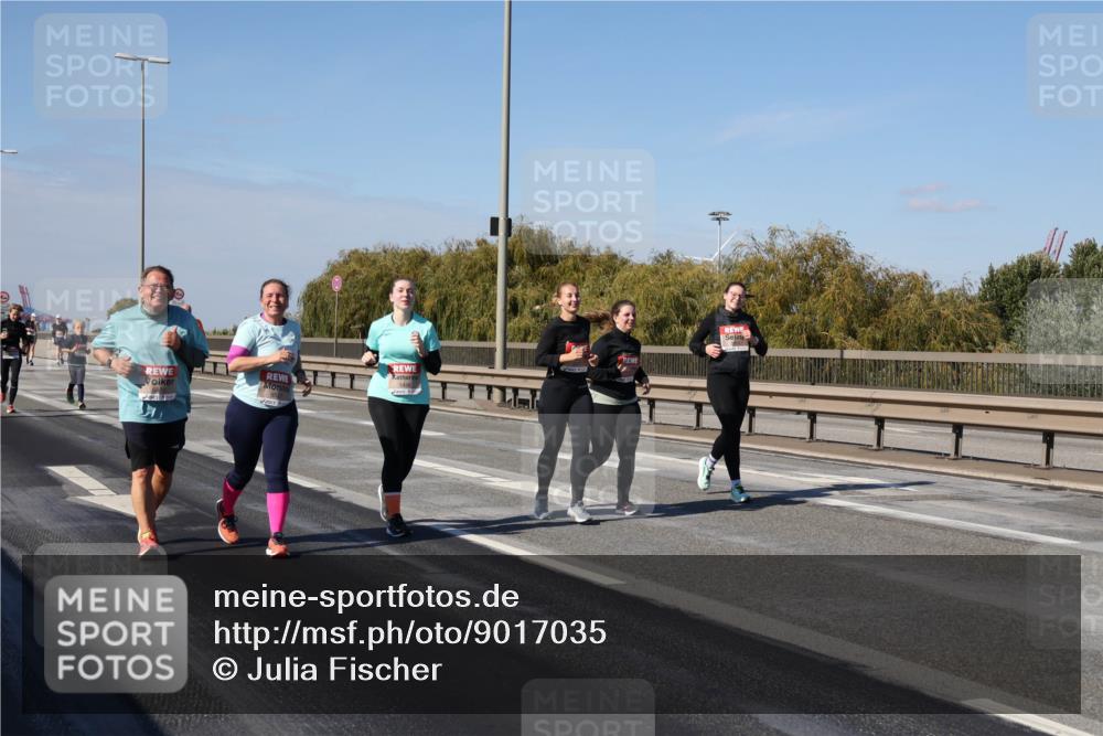 03.10.2025 - Köhlbrandbrückenlauf Julia Fischer http://msf.ph/oto/9017035 03.10.2025 13:22:15 Position 3 5499 meine-sportfotos.de
