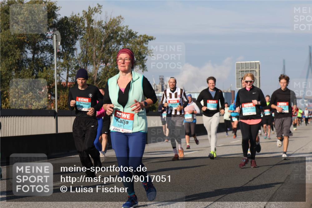 03.10.2025 - Köhlbrandbrückenlauf Luisa Fischer http://msf.ph/oto/9017051 03.10.2025 11:03:11 Position 3 1911, 1917 meine-sportfotos.de