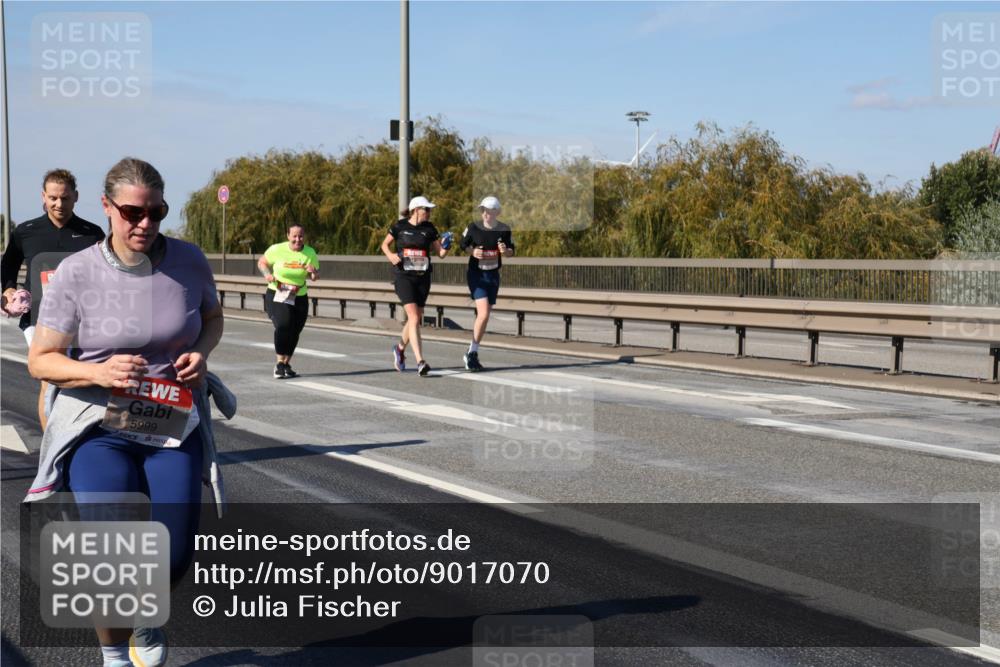 03.10.2025 - Köhlbrandbrückenlauf Julia Fischer http://msf.ph/oto/9017070 03.10.2025 13:22:33 Position 3 5999 meine-sportfotos.de
