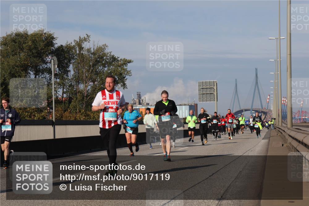 03.10.2025 - Köhlbrandbrückenlauf Luisa Fischer http://msf.ph/oto/9017119 03.10.2025 11:03:18 Position 3  meine-sportfotos.de