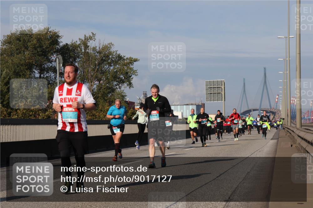 03.10.2025 - Köhlbrandbrückenlauf Luisa Fischer http://msf.ph/oto/9017127 03.10.2025 11:03:19 Position 3 3828 meine-sportfotos.de
