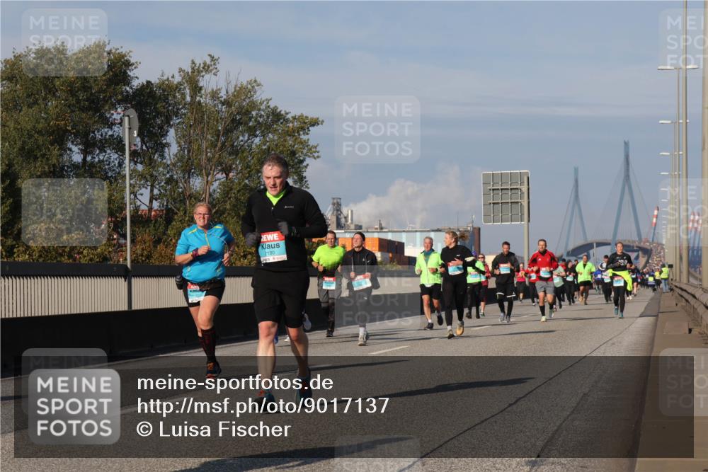 03.10.2025 - Köhlbrandbrückenlauf Luisa Fischer http://msf.ph/oto/9017137 03.10.2025 11:03:21 Position 3 2180 meine-sportfotos.de